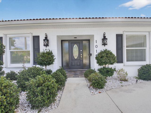 Дом в аренду по адресу 1012 W Camino Real - фото 6927389