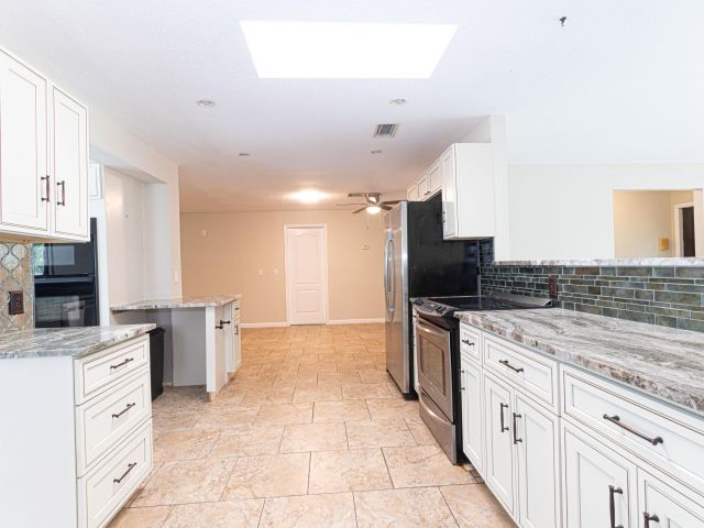 Дом в аренду по адресу 169 Armadillo Way - фото 6928027