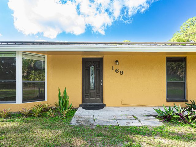 Дом в аренду по адресу 169 Armadillo Way - фото 6928036