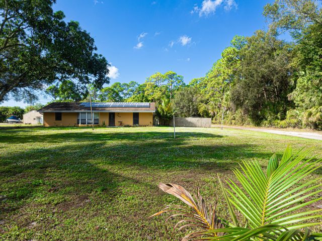 Дом в аренду по адресу 169 Armadillo Way - фото 6928040