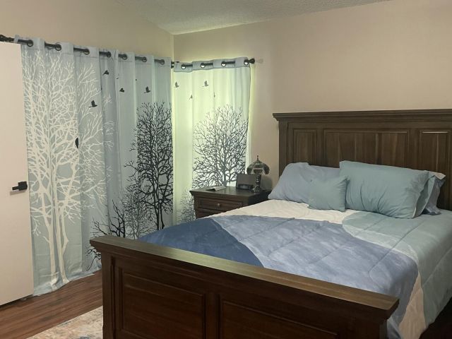 Дом в аренду по адресу 3757 Blue Ridge Road - фото 6928450