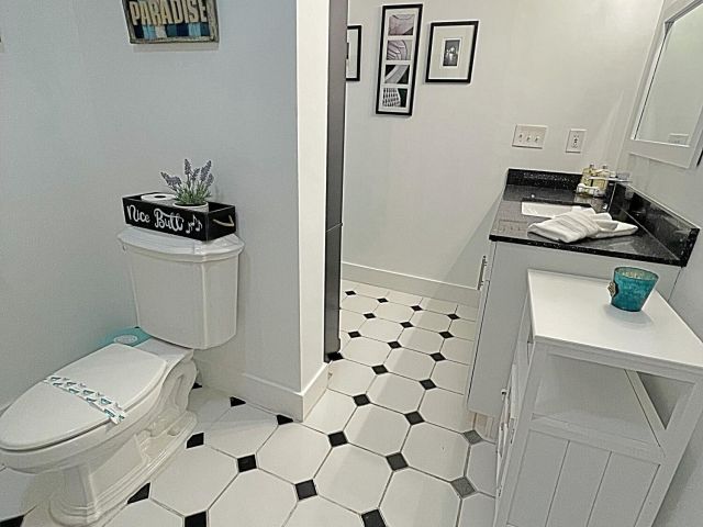 Продажа дома по адресу 2077 Carambola Road - фото 6928889