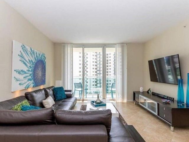 Квартира в аренду номер822 - фото 6928870