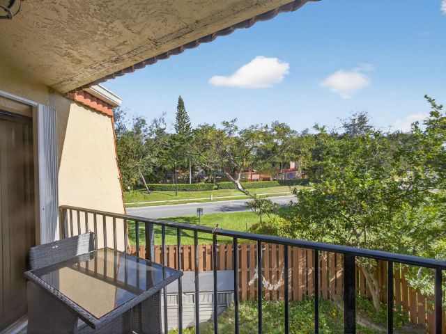 Дом в аренду по адресу 8164 Thames Boulevard C - фото 6928909