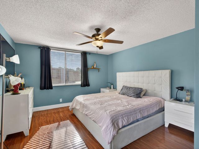 Дом в аренду по адресу 8164 Thames Boulevard C - фото 6928912