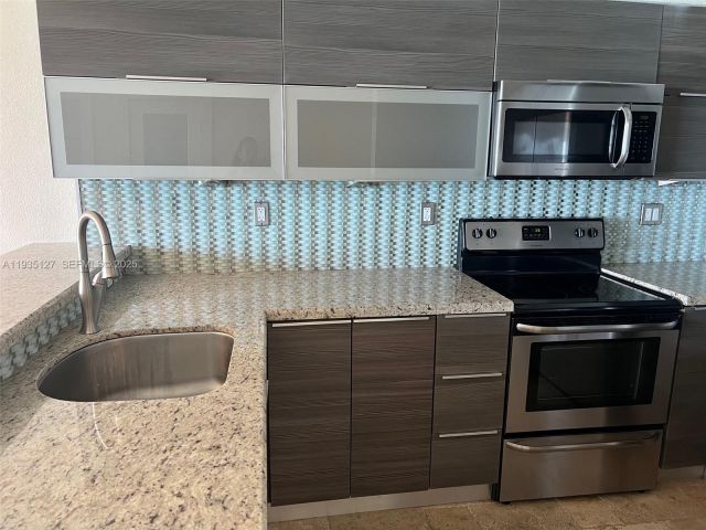 Квартира в аренду номер1112 - фото 7436248