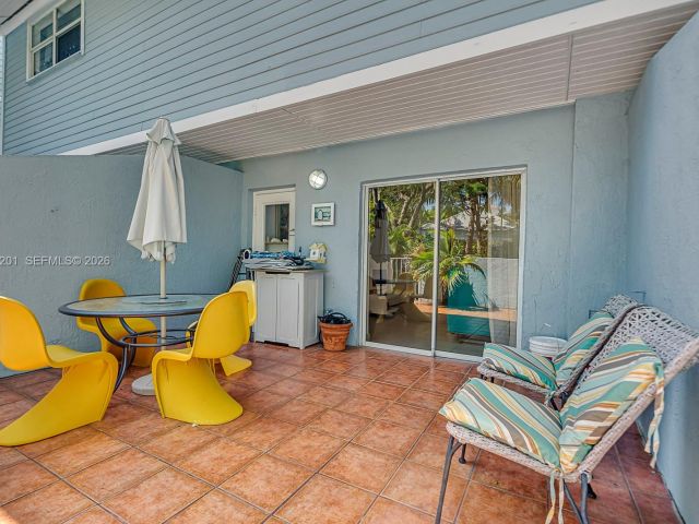 Продажа дома по адресу 798 Crandon Blvd 16-C - фото 6931532