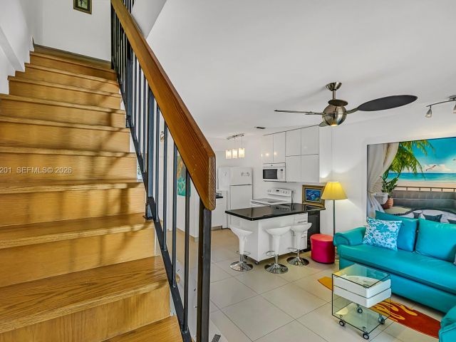 Продажа дома по адресу 798 Crandon Blvd 16-C - фото 6931540