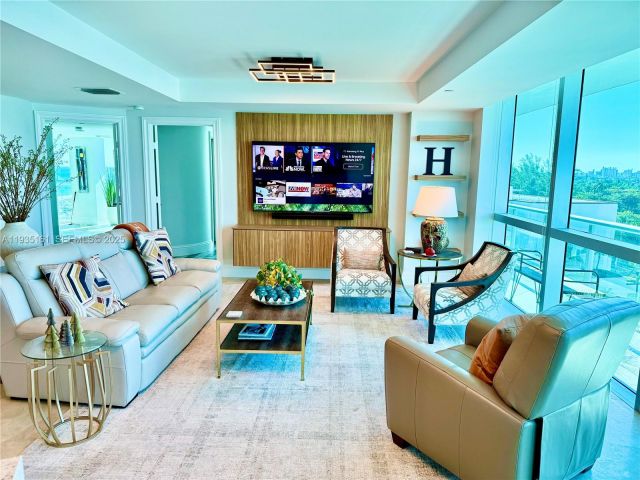 Продажа квартиры #705 - фото 6940220