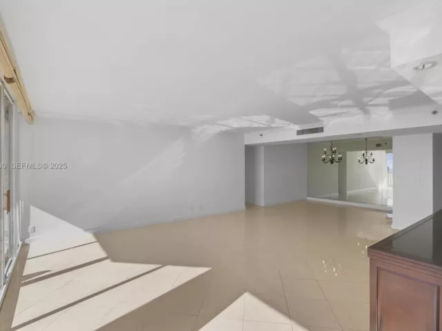 Продажа квартиры #3002 - фото 6936562