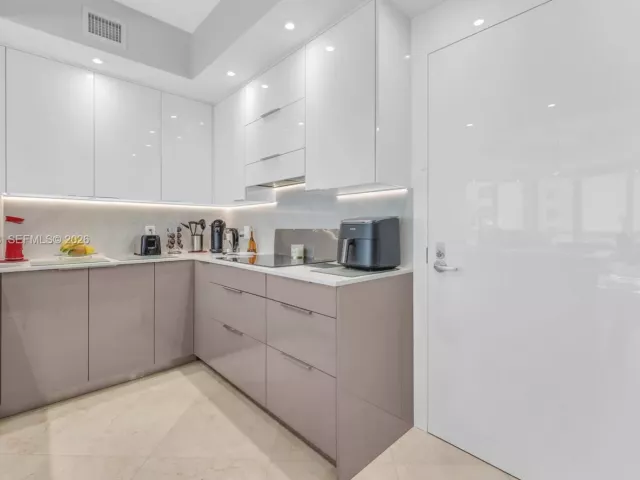 Продажа квартиры #606 - фото 6931324