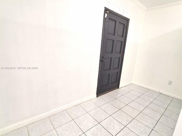 Дом в аренду по адресу 14402 SW 111th St 14402 - фото 7504432