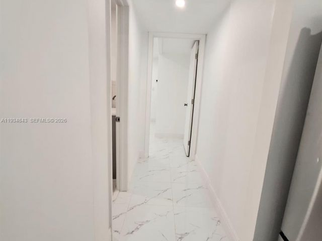 Дом в аренду по адресу 14402 SW 111th St 14402 - фото 7504439