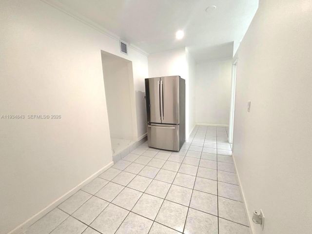 Дом в аренду по адресу 14402 SW 111th St 14402 - фото 7504440