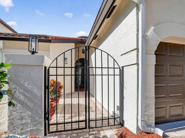 Продажа дома по адресу 23045 Via Stel - фото 6933467