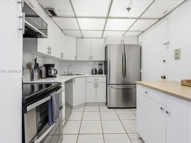 Продажа квартиры #915 - фото 6930871