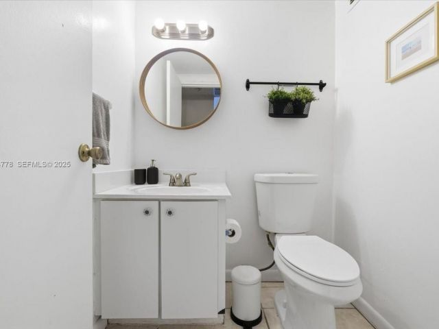 Продажа квартиры #915 - фото 6930879