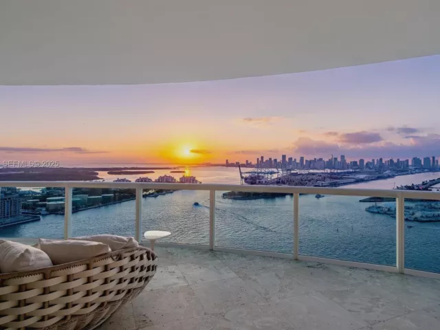 Продажа квартиры #3501 - фото 6931216