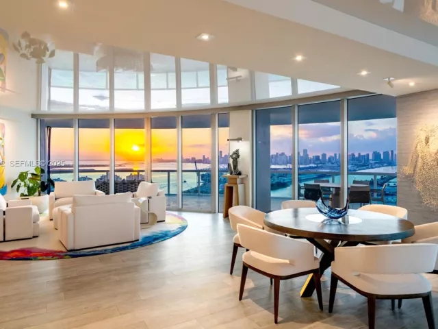 Продажа квартиры #3501 - фото 6931201