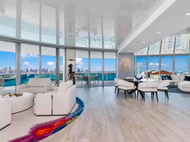 Продажа квартиры #3501 - фото 6931199