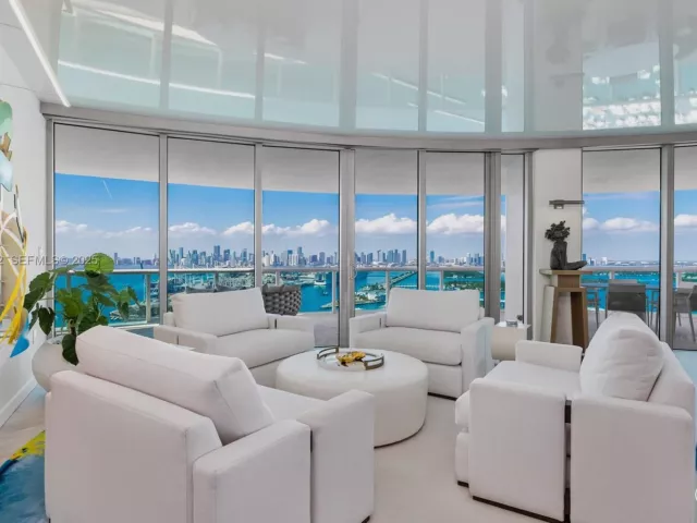 Продажа квартиры #3501 - фото 6931205