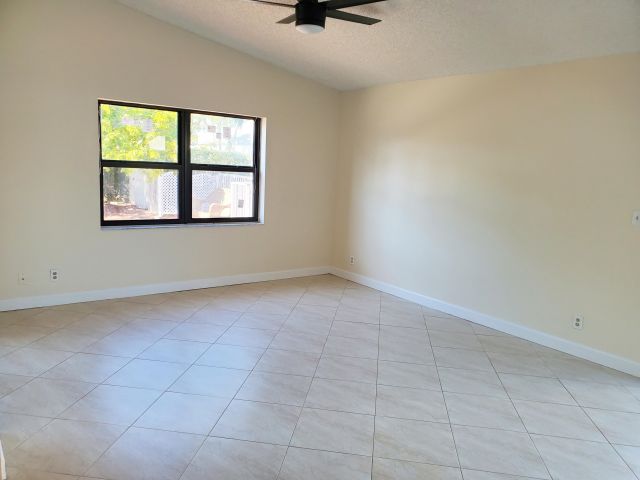 Дом в аренду по адресу 11897 Sunchase Court - фото 6936416