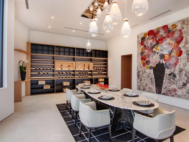 Продажа дома по адресу 6315 S Flagler Drive - фото 6932251