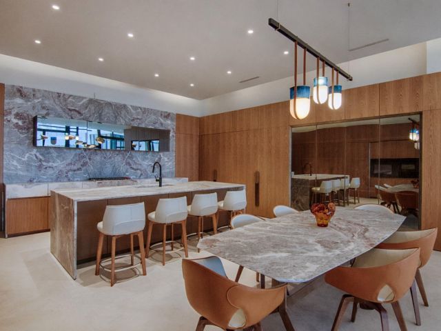 Продажа дома по адресу 6315 S Flagler Drive - фото 6932254