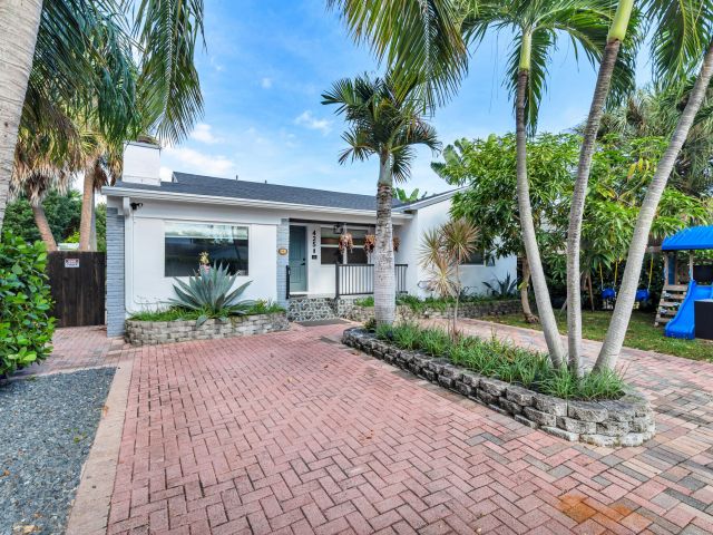 Продажа дома по адресу 425 32nd Street - фото 6931348