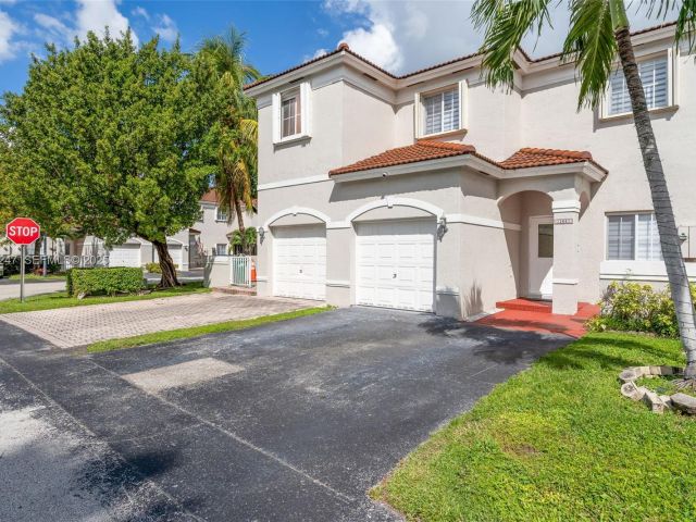Продажа дома по адресу 12661 SW 143rd Ln 12661 - фото 7522589