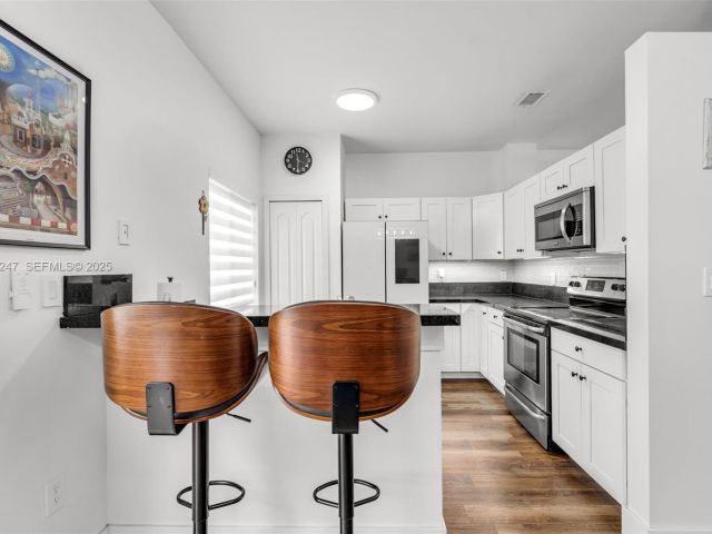 Продажа дома по адресу 12661 SW 143rd Ln 12661 - фото 7522598