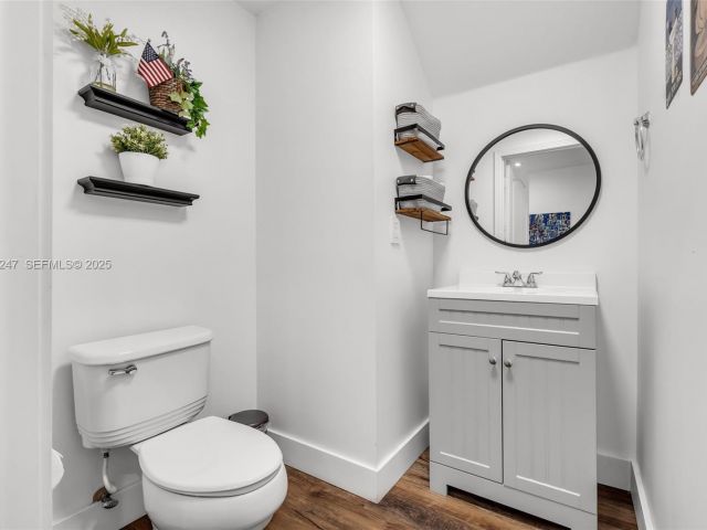 Продажа дома по адресу 12661 SW 143rd Ln 12661 - фото 7522600