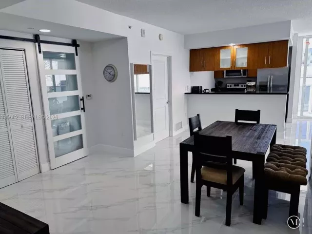 Квартира в аренду номер706 - фото 6932130