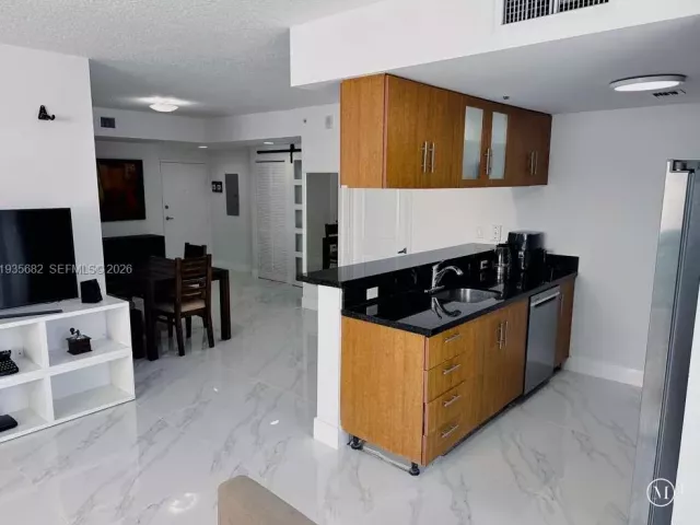 Квартира в аренду номер706 - фото 6932124