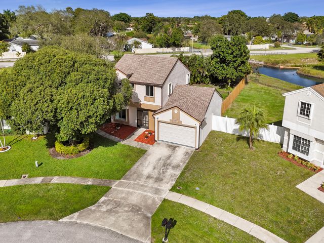 Продажа дома по адресу 9855 Robins Nest Road - фото 6934806