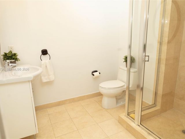 Продажа квартиры #908 - фото 6935457