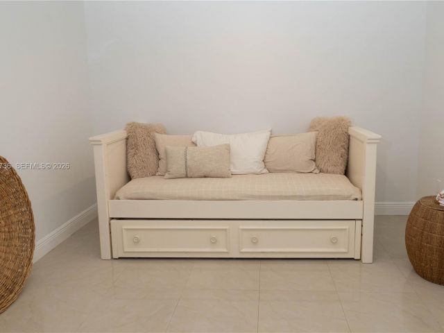 Продажа квартиры #908 - фото 6935459