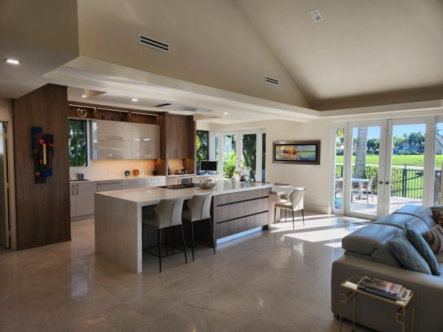 Дом в аренду по адресу 5480 NW 41st Terrace - фото 6932513