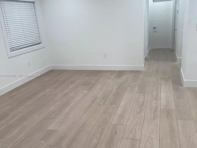 Дом в аренду по адресу 828 El Rado St - фото 6932466