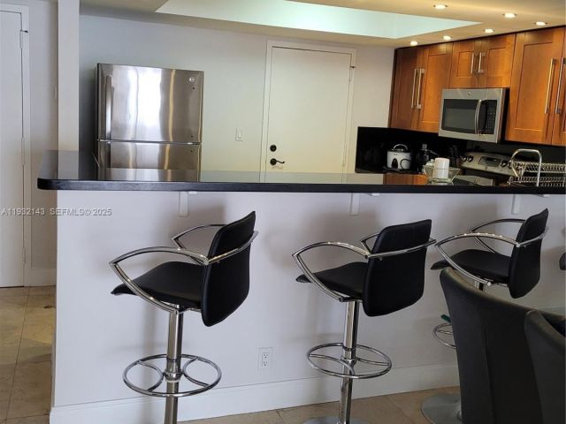 Продажа квартиры #7B - фото 7500231