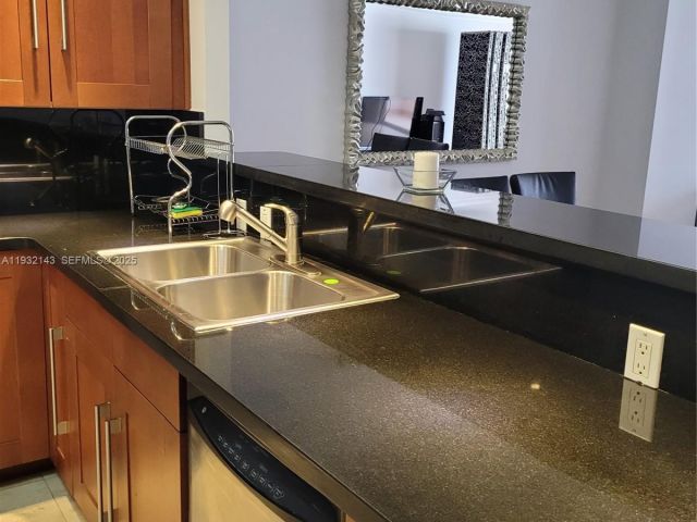 Продажа квартиры #7B - фото 7500238