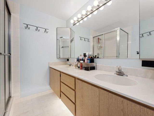 Дом в аренду по адресу 7117 71st Way - фото 6933322