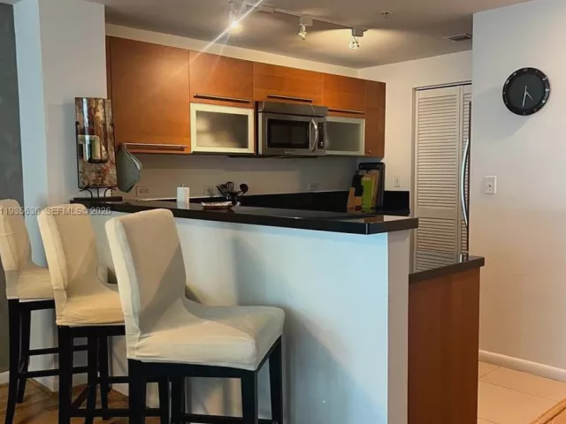 Продажа квартиры #1904 - фото 6938654