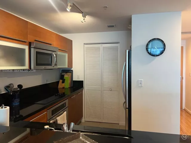 Продажа квартиры #1904 - фото 6938656