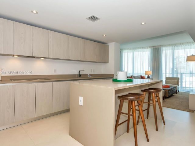 Продажа квартиры #1912 - фото 6934126