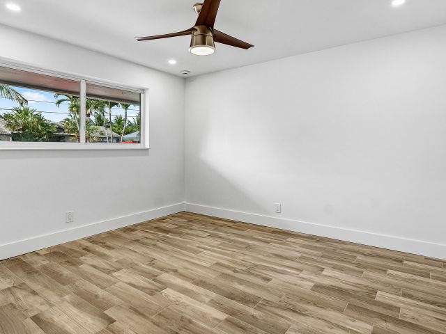 Дом в аренду по адресу 1254 SW 4th Court - фото 6934943