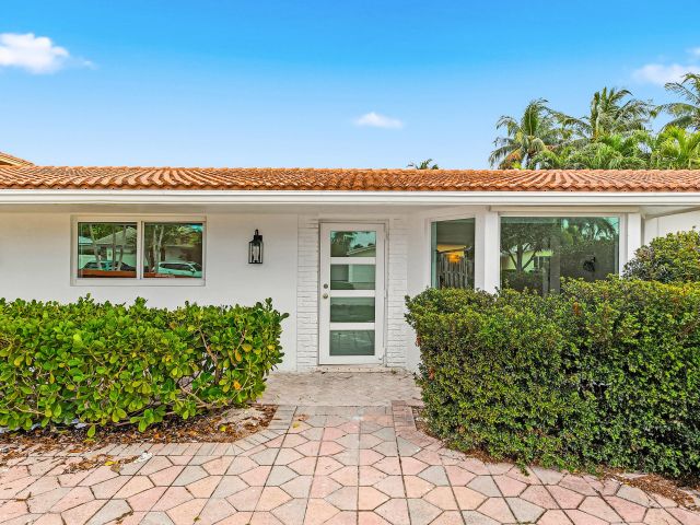 Дом в аренду по адресу 1254 SW 4th Court - фото 6934954