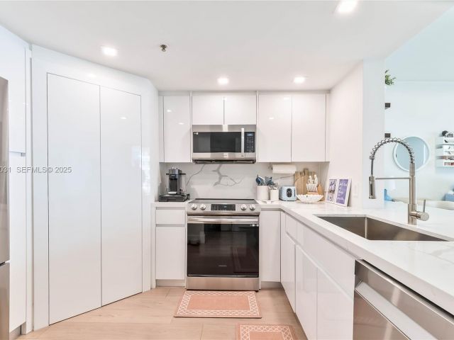 Продажа квартиры #808 - фото 6934551