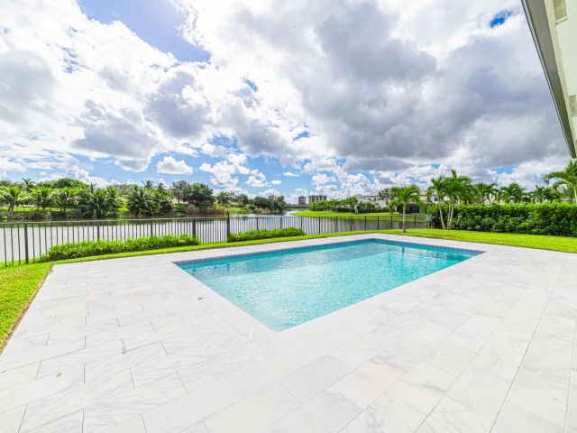 Дом в аренду по адресу 3018 Safflower Circle - фото 6934906