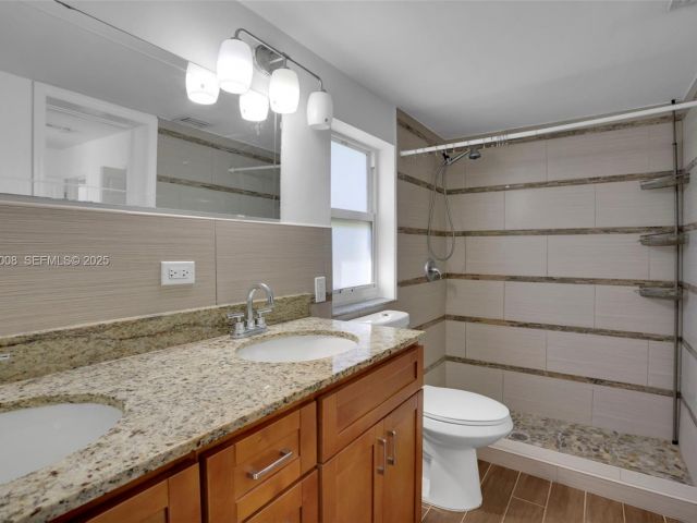 Дом в аренду по адресу 510 N 69th Ave 0 - фото 7514476